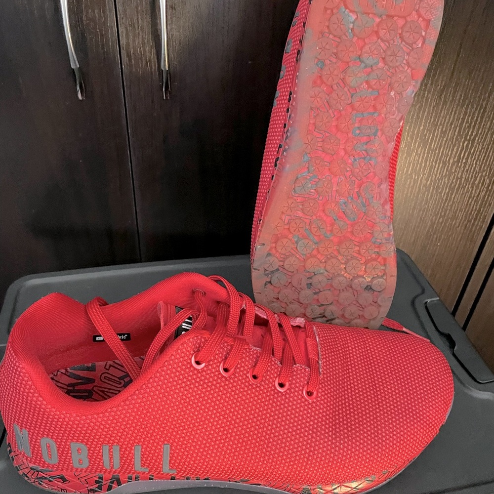 Men’s size 13 No Bull Trainer Shoe